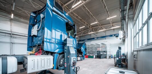 Kujawski Truck Center