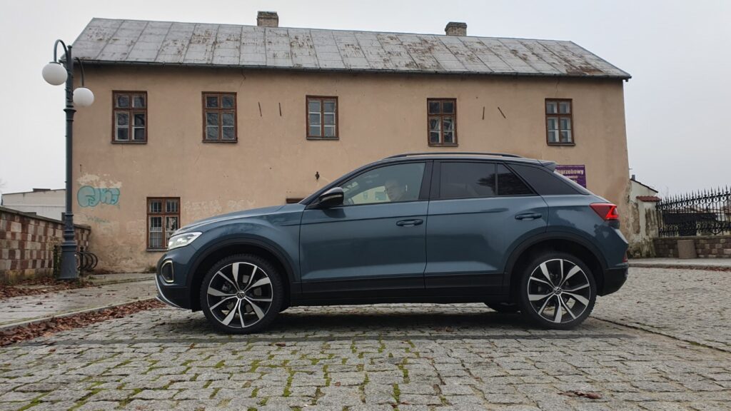 Volkswagen T-Roc 2022 - bok