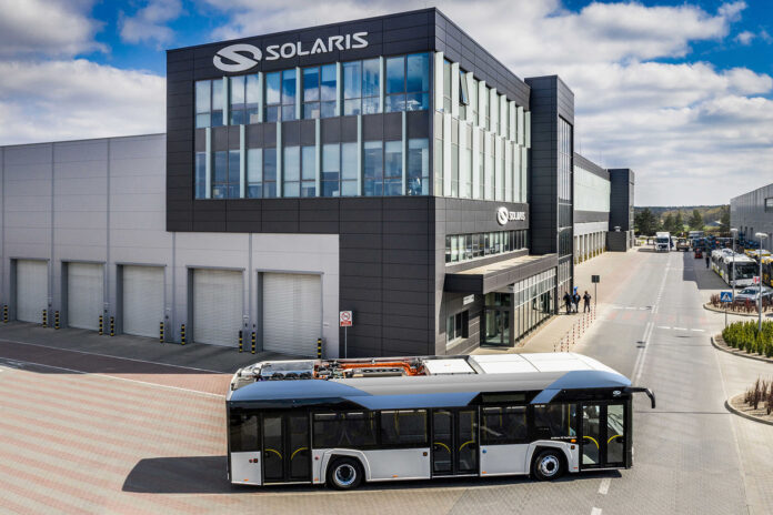 Solaris Urbino 12 hydrogen z nowoczesnymi ogniwami paliwowymi