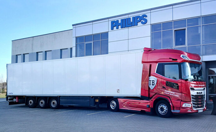 Ciągnik DAF firmy Phillips Industries