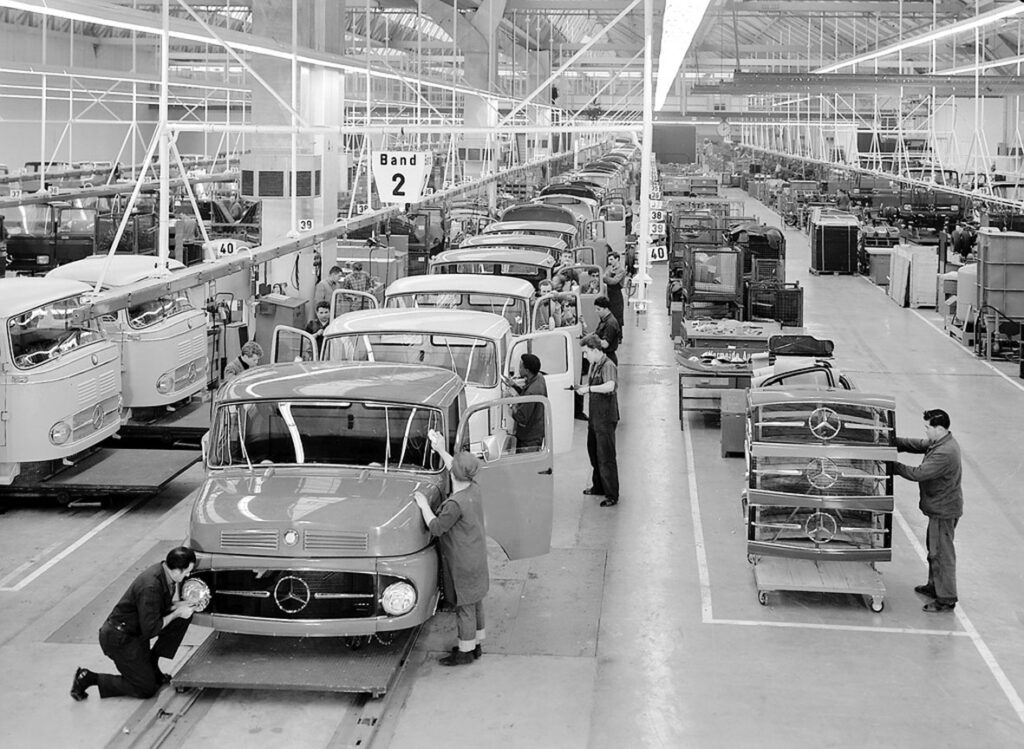 fabryka Mercedes-Benz