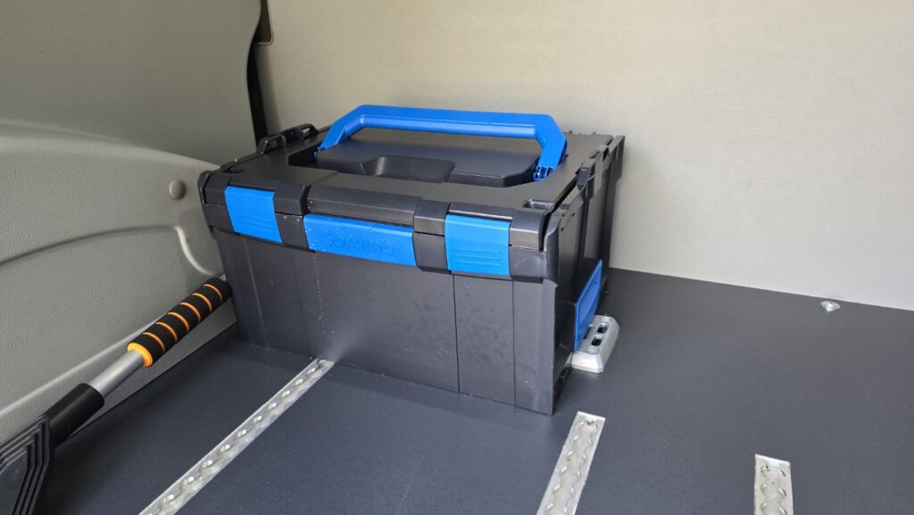 ID. Buzz Cargo MIXT