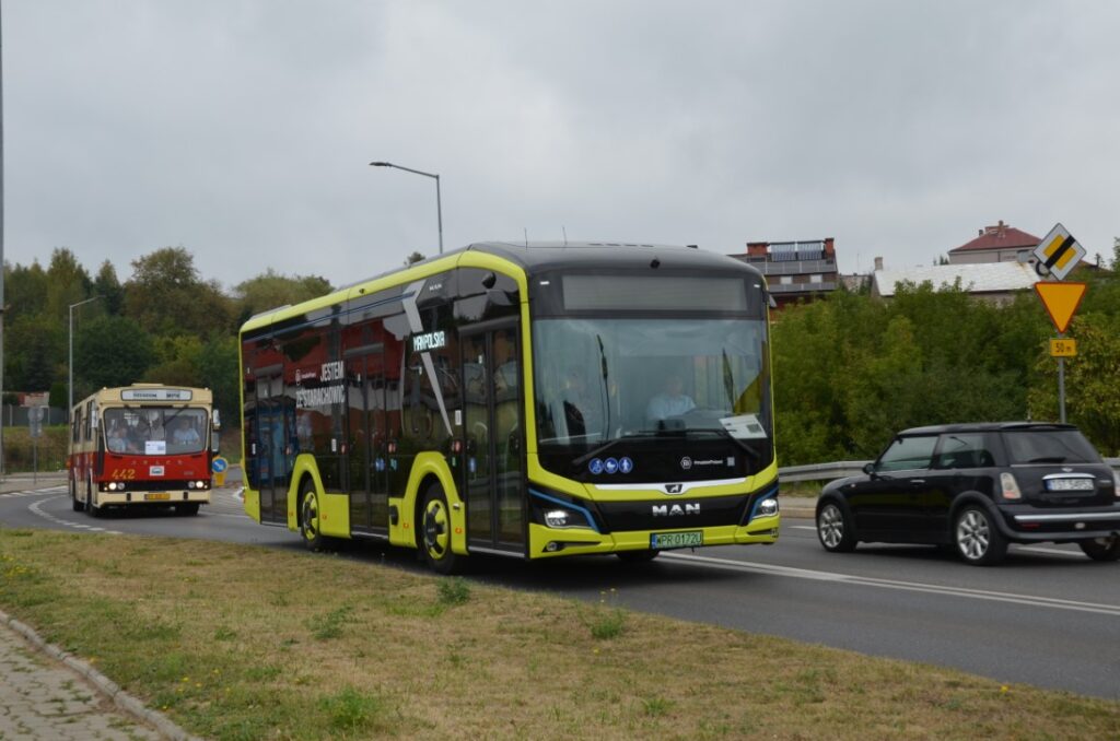 Zlot Zabytkowych Autobusów