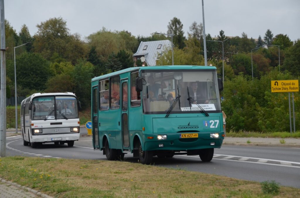 zlot zabytkowych autobusów