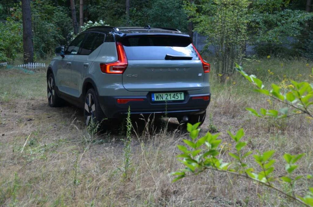 Volvo EX40 Twin Motor