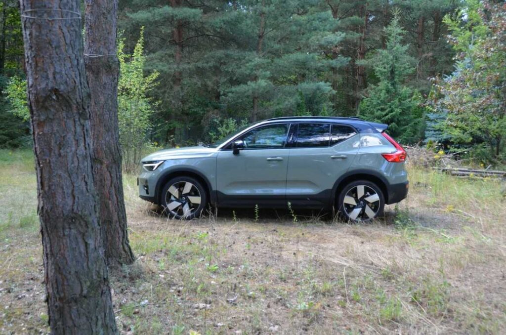 Volvo EX40 Twin Motor