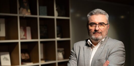 Tomasz Kujawa, dyrektor handlowy i członek zarządu Pozkrone – generalnego dystrybutora naczep Krone w Polsce