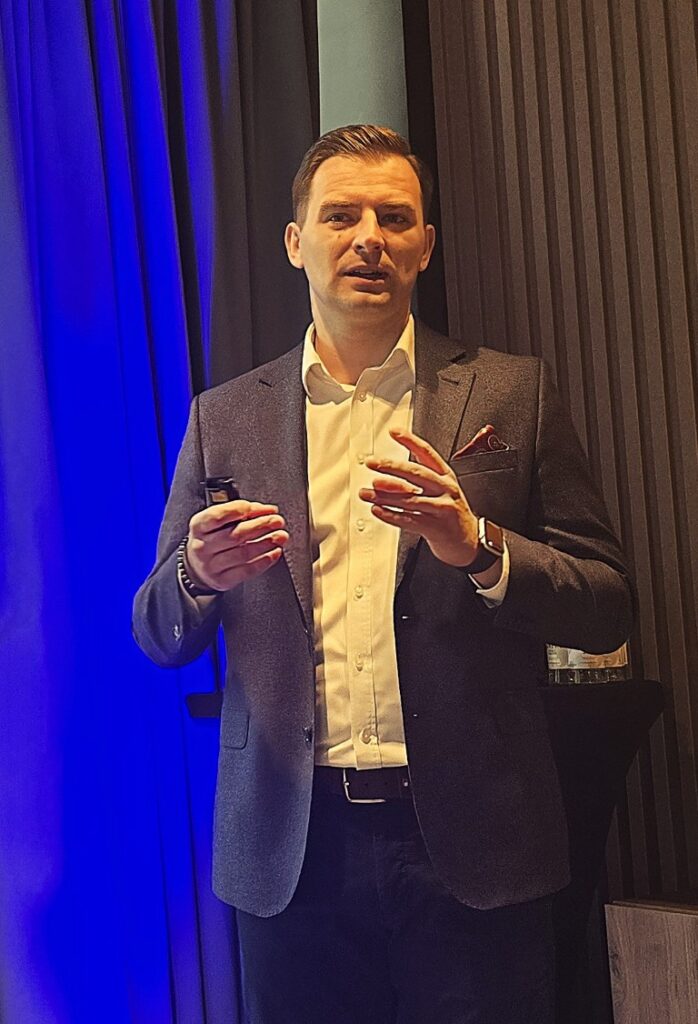 Marcin Zasada, kierownik sprzedaży samochodów dostawczych Ford Polska