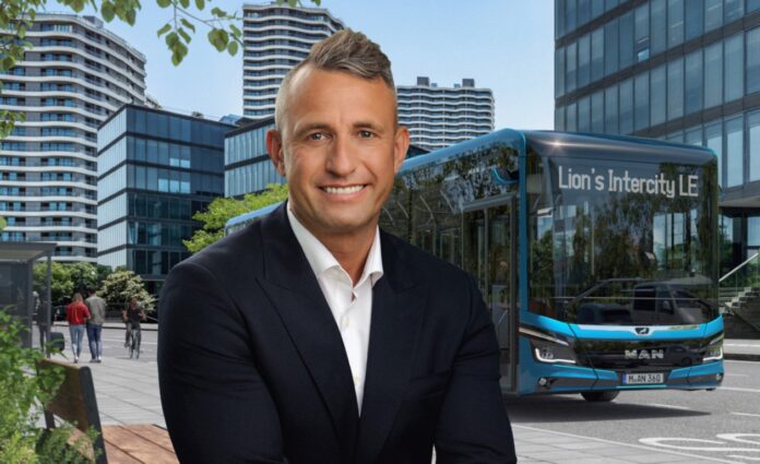 Marcin Grabowski, dyrektor ds. produktu i sprzedaży autobusów w MAN Truck & Bus Polska