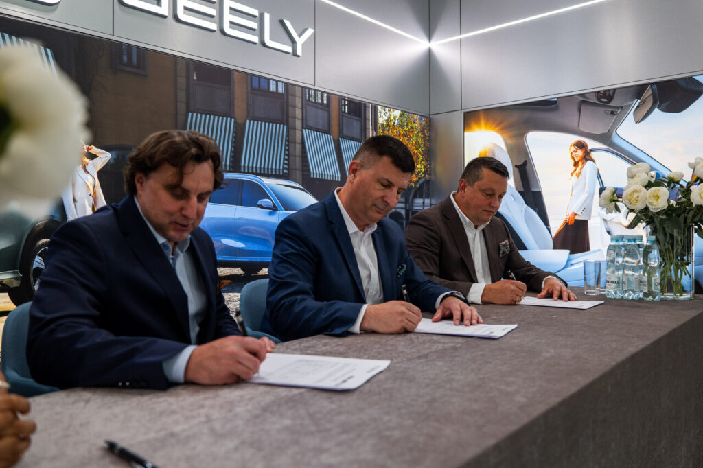 Geely Starray EM-i