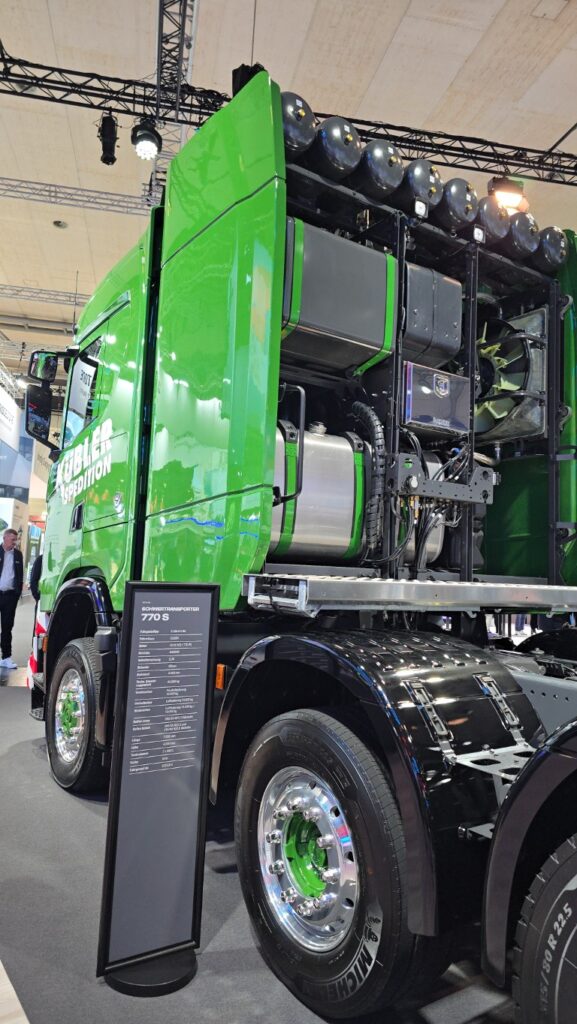 Scania V8