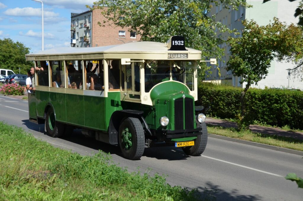 zlot autobusow